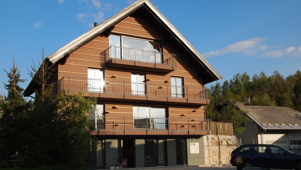 Bed & Breakfast Base Camp Krize Bagian luar foto